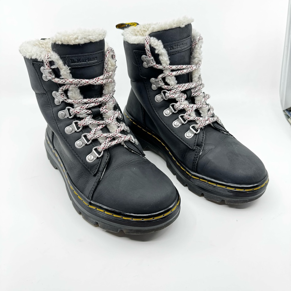 DR MARTEN’S COMBS FAUX SHEARLING LINED CASUAL BOOTS